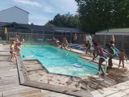 Camping 3 étoiles - Piscine - ccbbbf0