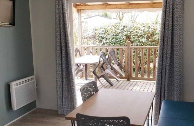 Camping 4 étoiles - Piscine - ccbahgi
