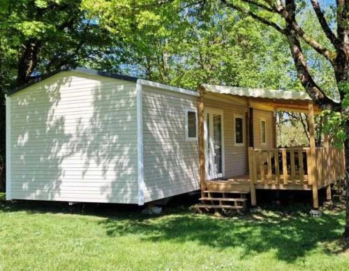 Camping 4 étoiles - Piscine - ccbahgh