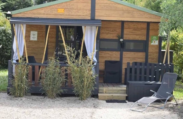 Camping 4 étoiles - Piscine - eehf0g