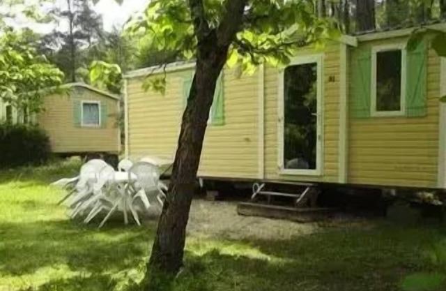 Camping Domaine du Lac* - 3 Room Mobile Home 4/5 people