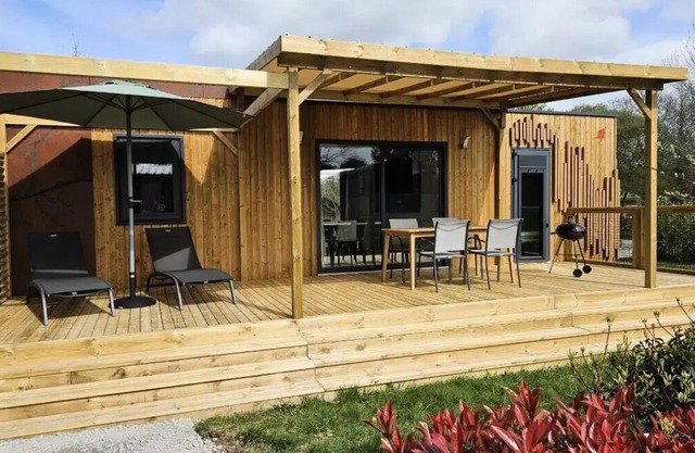 Campsite maeva Respire Domaine de Kervallon * - Mobil-Home Elegance 3 Rooms 4 People Air-conditioned + TV