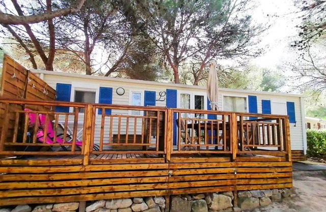 Campsite Residential La Pinède * - Manado PREMIUM- 2 bedrooms 40m2- *Clim, terrace, TV* 6 persons