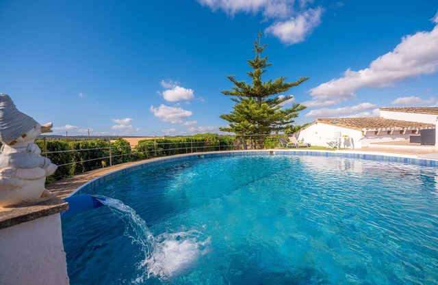 Can Pintat (Llubí) - Two Bedroom Villa, Sleeps 4