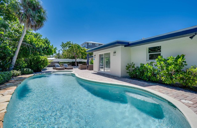 Canal - C-View by SeaBreeze Vacation