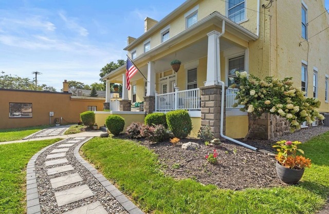 Canandaigua Efficiency Apt | FLX Wineries