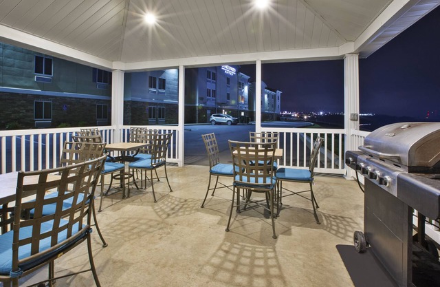 Candlewood Suites MORGANTOWN-UNIV WEST VIRGINIA by IHG