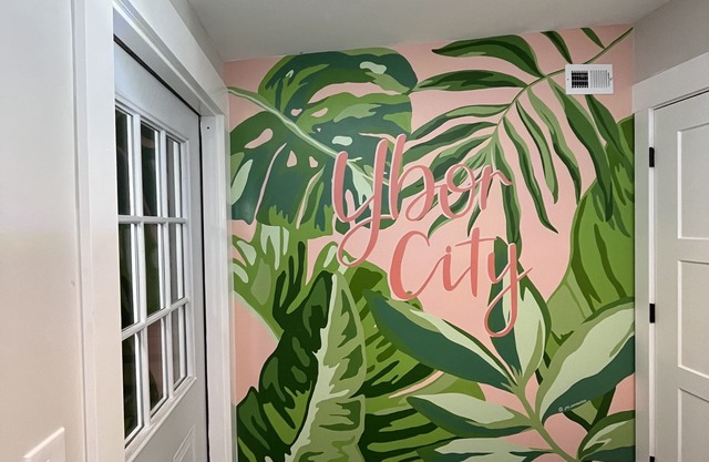 Carmen's Casita - 1925 Renovated Ybor Bungalow