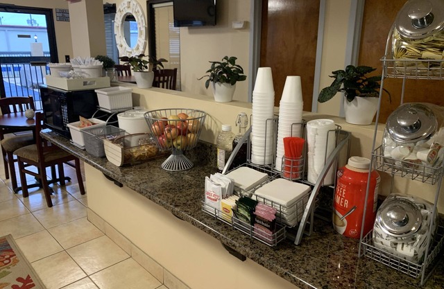 Carolina Inn & Suites of Lake Norman