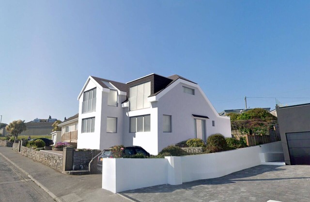 Carragmeor - Five Bedroom House, Sleeps 10