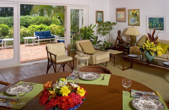 Carrington: Cliff Front with Pool & Beach Access-Car Rental incl.in Summer