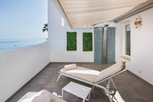 Casa adosada en primera línea de playa, Estepona