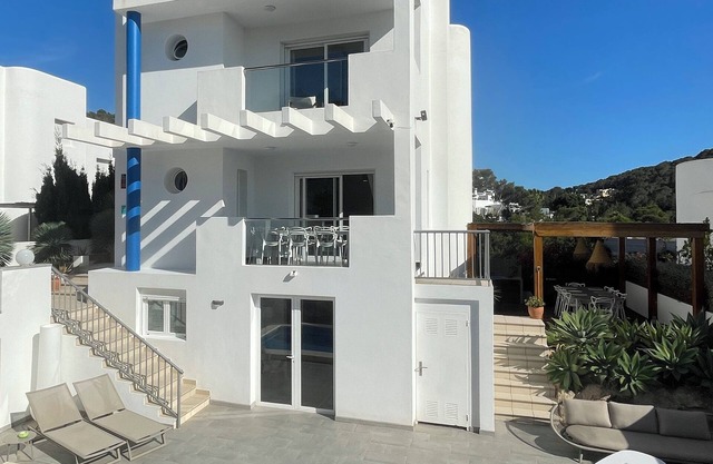 Casa Bonic: Villa with Sunset - seaview and pool