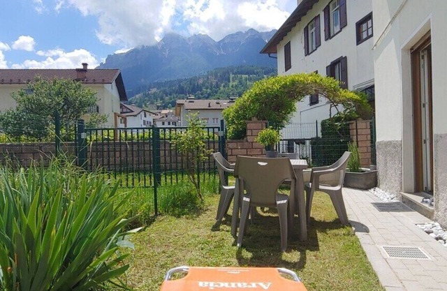 Casa Boller 1 di TSS' - Quiet Apartment with Garden in Half-Mountain Village