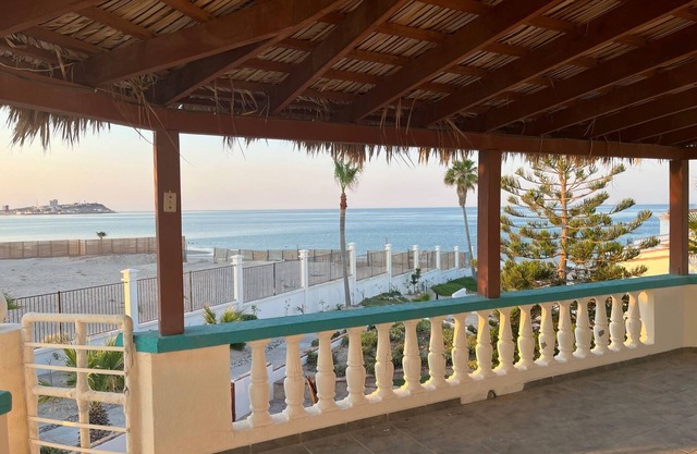CASA BRISAS - Safe Family-Friendly Gated Community of Costa Diamanté