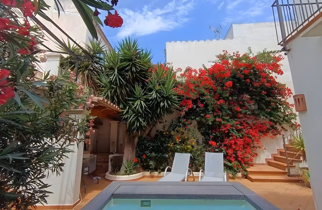 Casa Can Alou, authentic Mallorquin house nestled in the village of Porto Colom