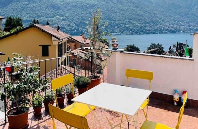 Casa Curiè, charming lake view house