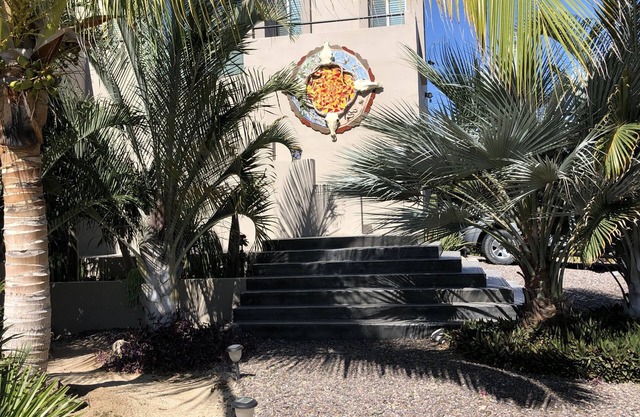 Casa Del Sol Y La Luna Panoramic Ocean Front 2 BR 2 and 1/2 bath sleeps 4
