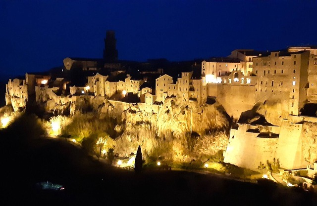 Casa del Sorriso - old stone house in the middle of nature