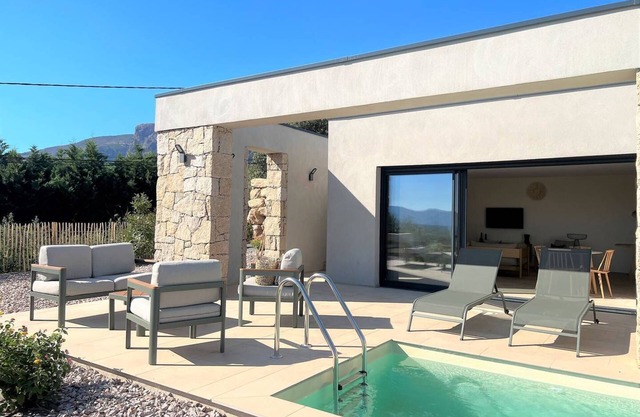 Casa di Bà - 2 bedroom villa with swimming pool