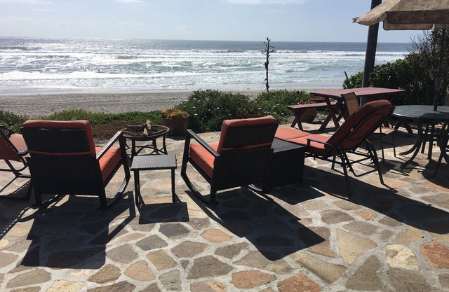 Casa Far Niente Beachfront Home