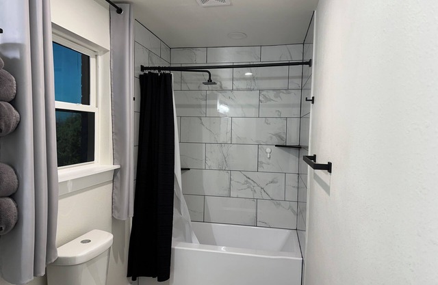 Casa Loma @ stockyards