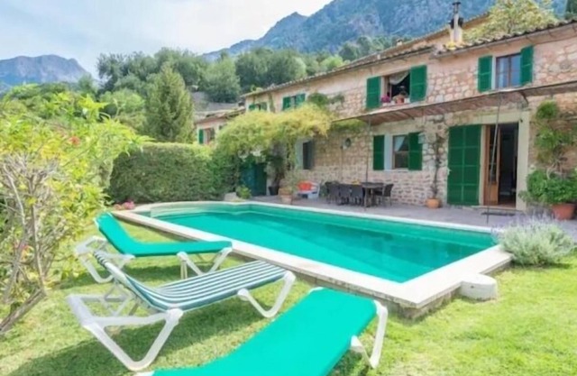 Casa Margarita, villa with pool in Fornalutx