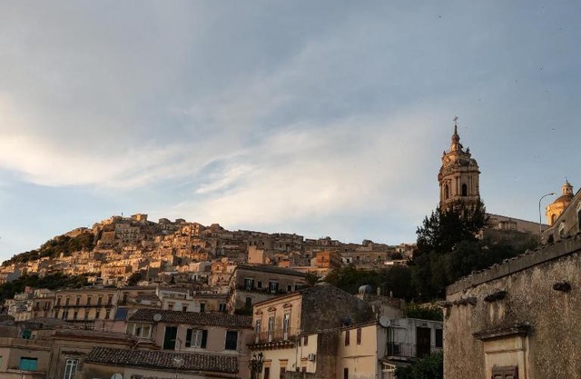 Casa Mavì Limite delle due Matrici