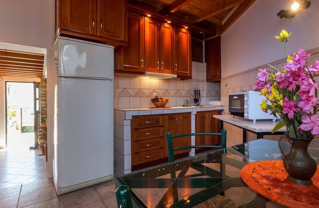 Casa Milos Villa 190m to the beach