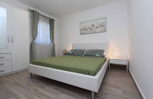 CASA MIRANDA One-Bedroom Apartment