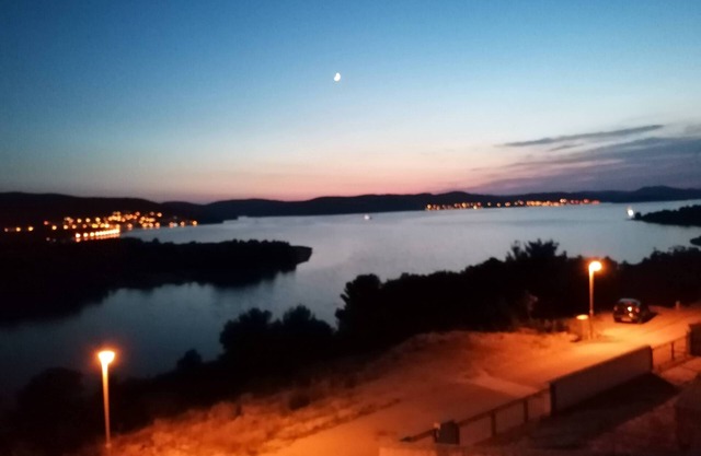 Casa Olivetum vacation apartment with a fantastic sunset