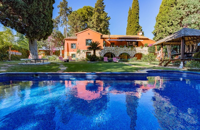 Casa Paraiso Boutique B&B