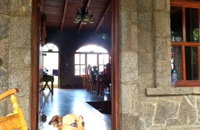 Casa Qatzij - Guest House