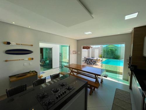 Casa Rosa Pestana - min da Praia - PRADO BAHIA