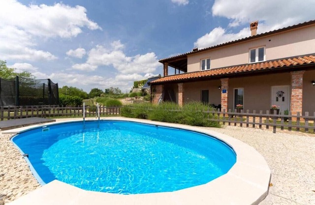 Casa Sara and Sasha near Motovun with private pool - pet friendly truffle paradise