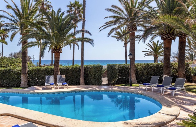 Casa Sembat with sea views, pool and Wi-Fi