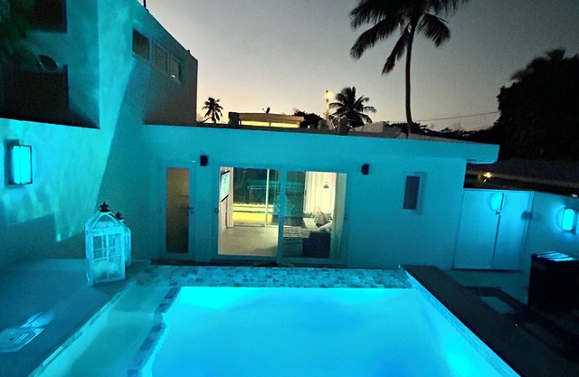 Casa Sol with stunning pool near Ferry