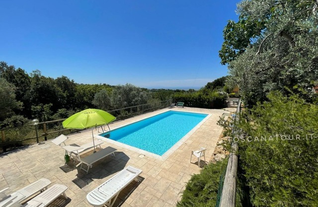 Casa Sophia, pool with sea view - garden, barbecue and parking are pri