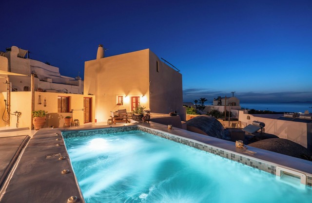 Casa Terra Vedema-Oia Sunset-Privacy-Plunge Pool-Starlink Internet (350-450Mbps)