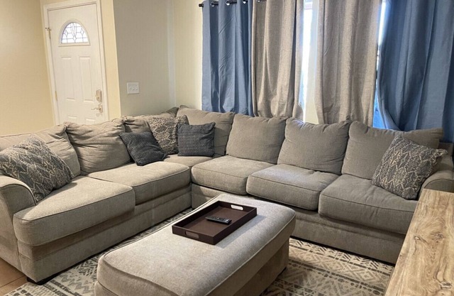 Casa Topaz - Cul-de-Sac Home Close to Amenities