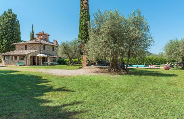 Casa Torrione 14, Emma Villas