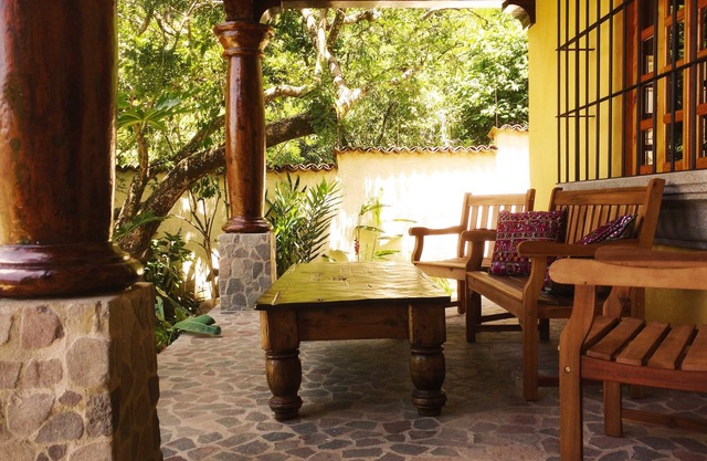 Casa Tula* Terrace w/lake views. Safe & private