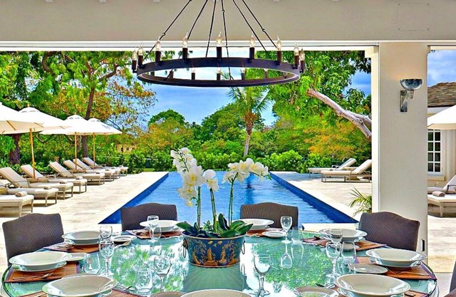 CASABLANCA VILLA BARBADOS - LUXURY 7 BED VILLA IN SANDY LANE ESTATE - STAFF INC