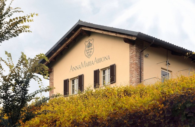 Cascina Bricco San Pietro Bed&Wine, accommodation Dogliani