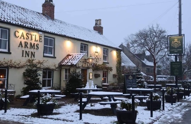Castle Arms Inn