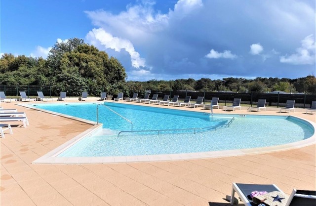 Cayola Bay Chalet 309m sea Les Sables d'olonne