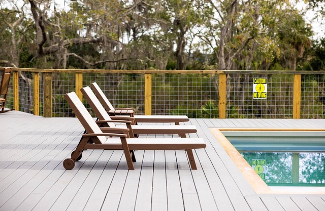 Cedar Lodge on Honey Creek