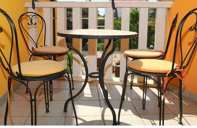 CentArt colorful apartment 2