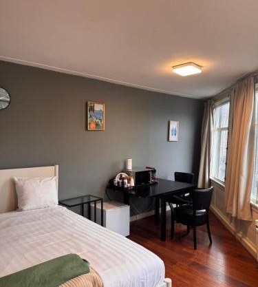 Central B&B Apartment in Amsterdam