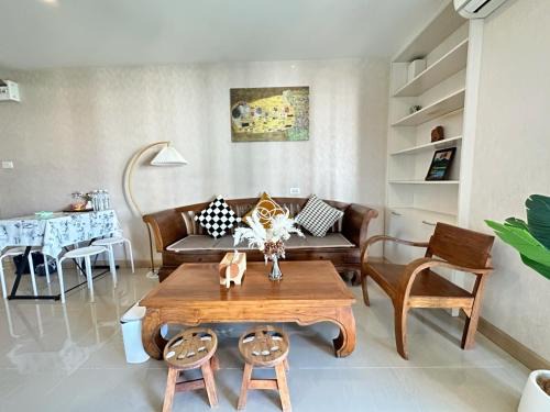 Central festival,CBP 2 bedrooms condo